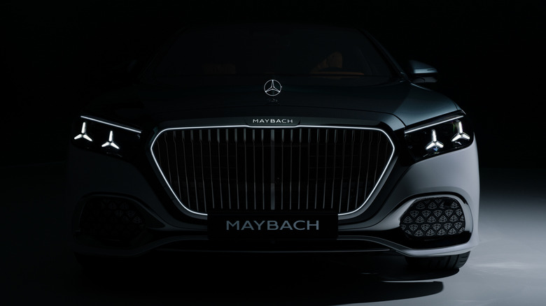 Vorderansicht der Mercedes-Maybach S-Klasse 2027