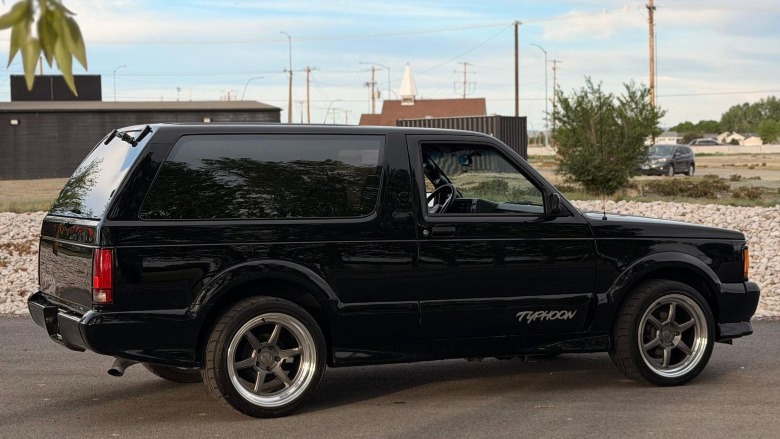 1993 GMC Typhoon Seitenprofil