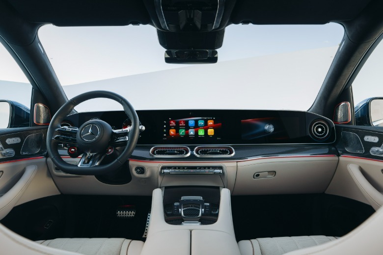 Innenraum eines Mercedes-AMG GLS63 2027