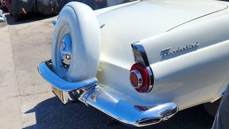 1956 Ford Thunderbird Continental Kit-Bild