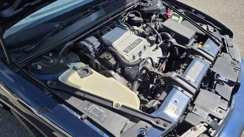 1991 Oldsmobile Cutlass Supreme Cabrio 3.1 V6-Motorbild