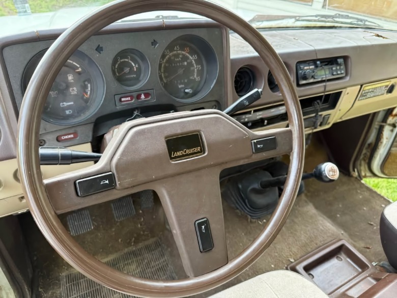 SBC-angetriebenes Armaturenbrettbild des Toyota Land Cruiser von 1983