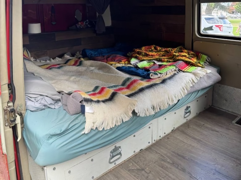 Bild vom Volkswagen LT35 Wohnmobilbett von 1989