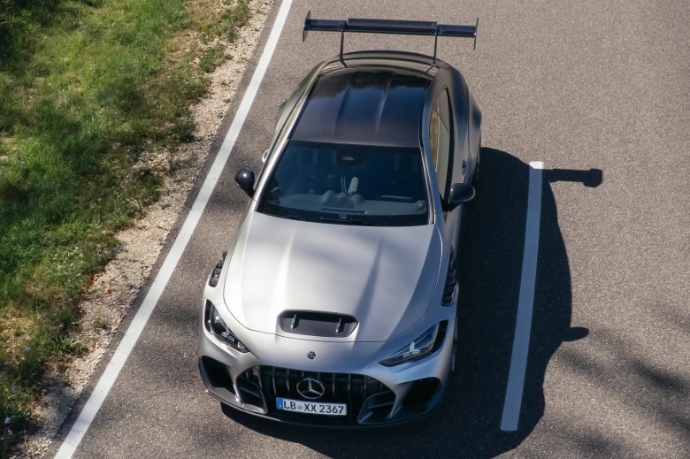 Draufsicht auf einen Mercedes-AMG CLE 646 Spezialanfertigung