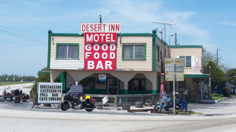 Desert Inn und Restaurant in Yeehaw Junction, Florida