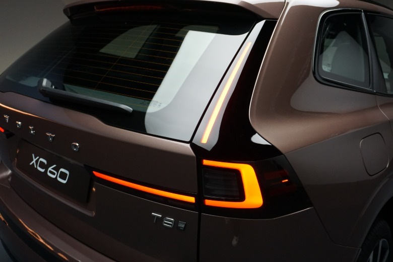 2028 Volvo XC60 T8 Rücklicht