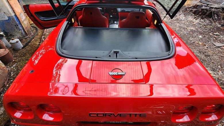 Bild des Heckbereichs der Chevy Corvette ZR1 von 1994