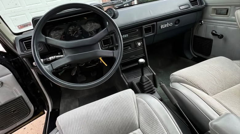 1986 Dodge Omni Shelby GLH-T Armaturenbrettbild