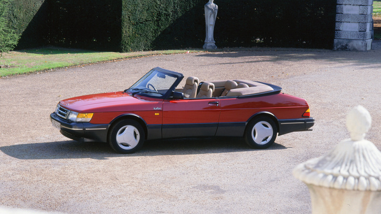 1989er Saab 900 Turbo Cabriolet. Ersteller: Unbekannt. (Foto von National Motor Museum/Heritage Images über Getty Images)