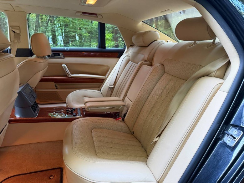 2005 Volkswagen Phaeton W12 2+2 Rücksitzbild