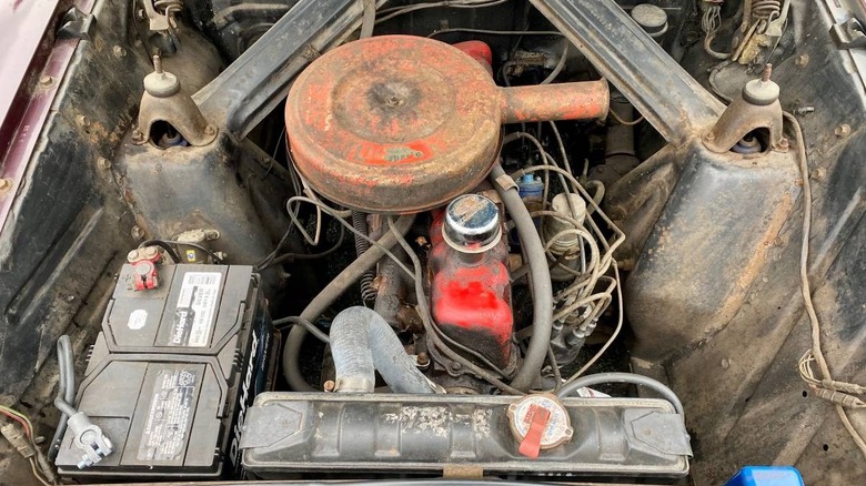1964 Ford Falcon Futura Cabrio-Motorraumbild