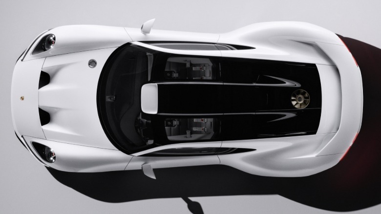 Draufsicht auf den weißen Porsche Mission S Concept
