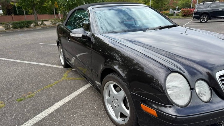 2001 Mercedes-Benz CLK 430 Cabrio, vorderes Dreiviertelbild